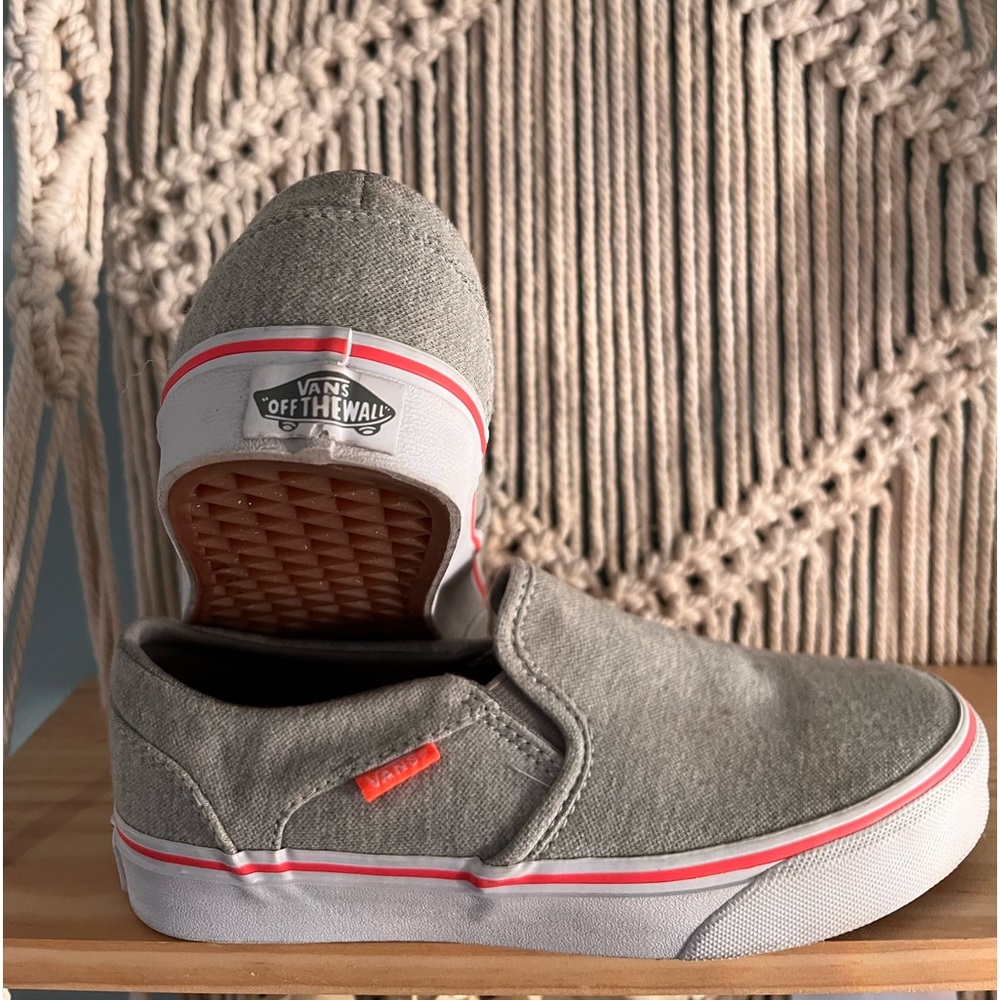 Jersey Soft Vans. Gray With Pink Stripe Size 6 - image 5